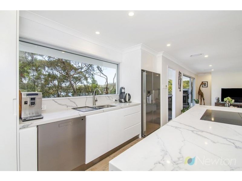 33 Marina Crescent, Gymea Bay NSW 2227