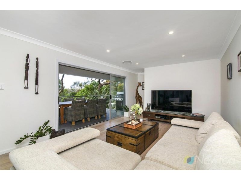 33 Marina Crescent, Gymea Bay NSW 2227