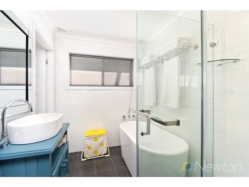 33 Marina Crescent, Gymea Bay NSW 2227