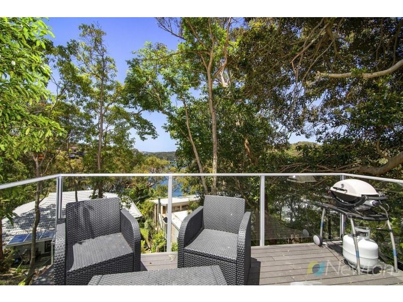 33 Marina Crescent, Gymea Bay NSW 2227