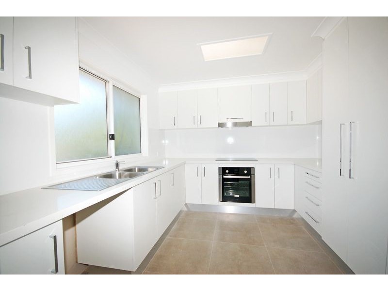 3A Deakin Place, Kirrawee NSW 2232