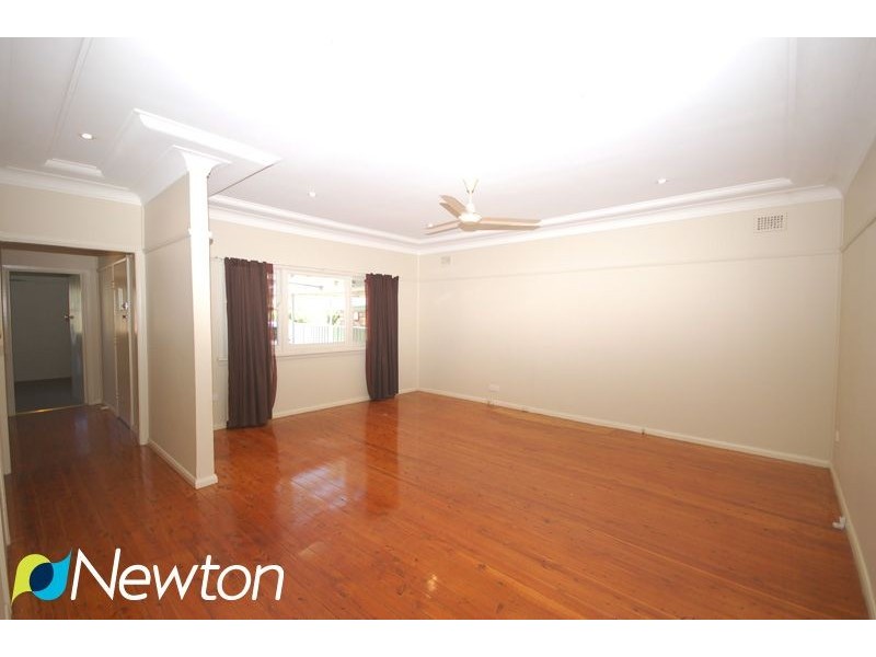 2 Hood Street, Miranda NSW 2228