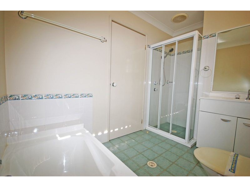 2/35 Crescent Road, Caringbah NSW 2229