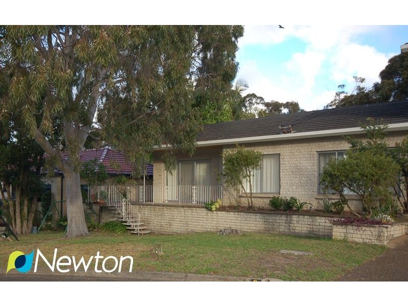 8 Mundakal Avenue, Kirrawee NSW 2232