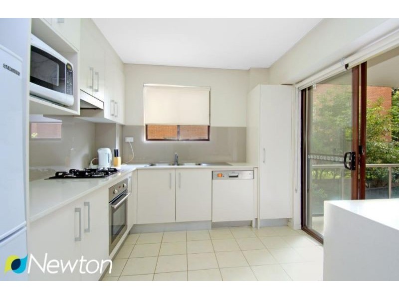 8/6-8 Banksia Road, Caringbah NSW 2229