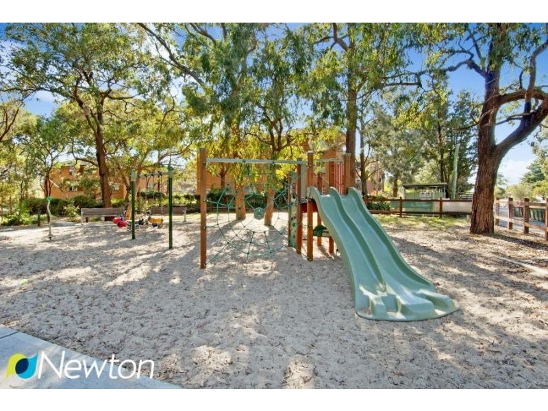 7/73 Flora Street, Kirrawee NSW 2232