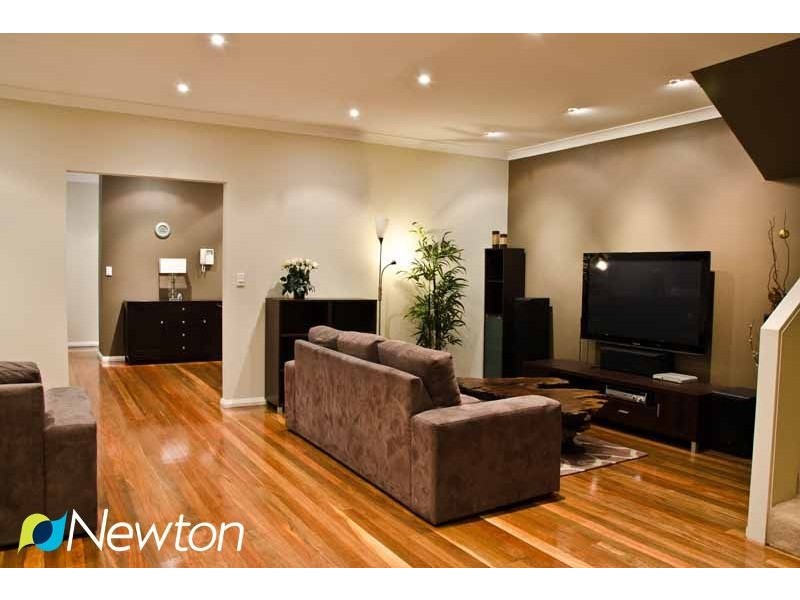 245 Taren Point Road, Caringbah NSW 2229