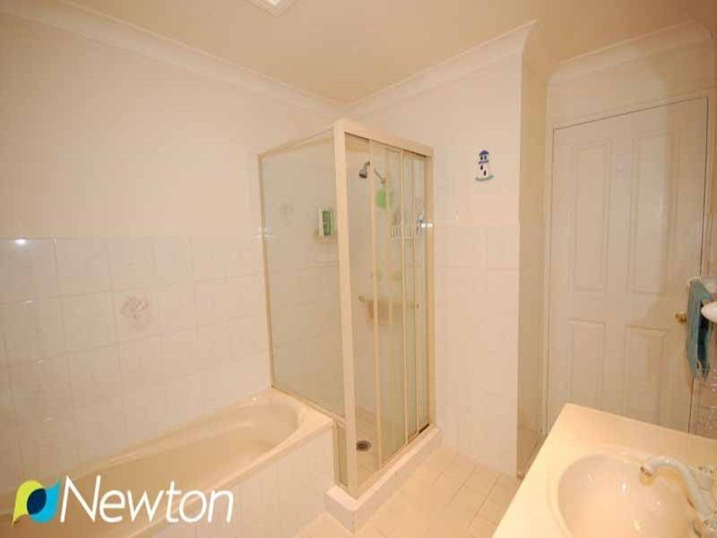 2/58 Yathong Road, Caringbah NSW 2229