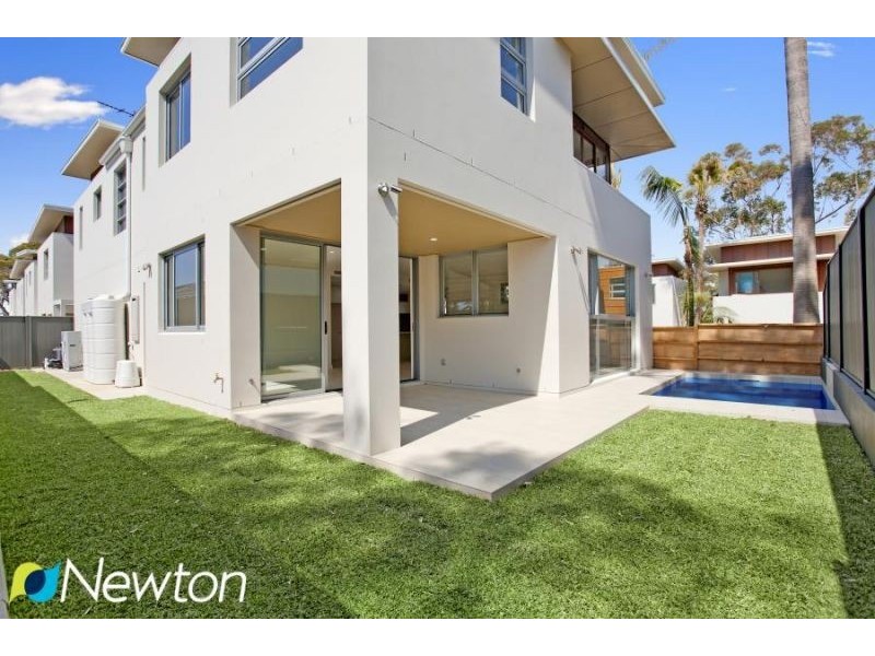 121 Gannons Road, Caringbah NSW 2229