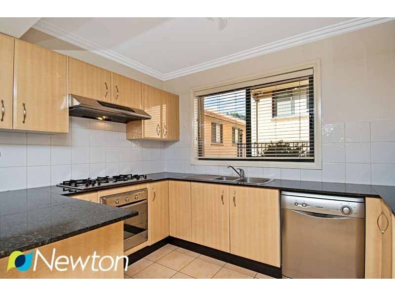 6/6 Mowbray Street, Sylvania NSW 2224