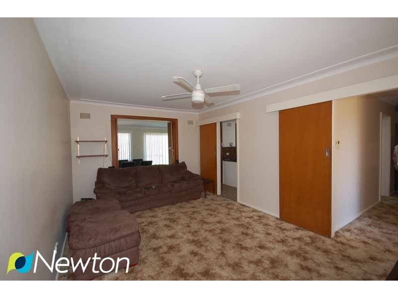 3 Forbes Crescent, Engadine NSW 2233