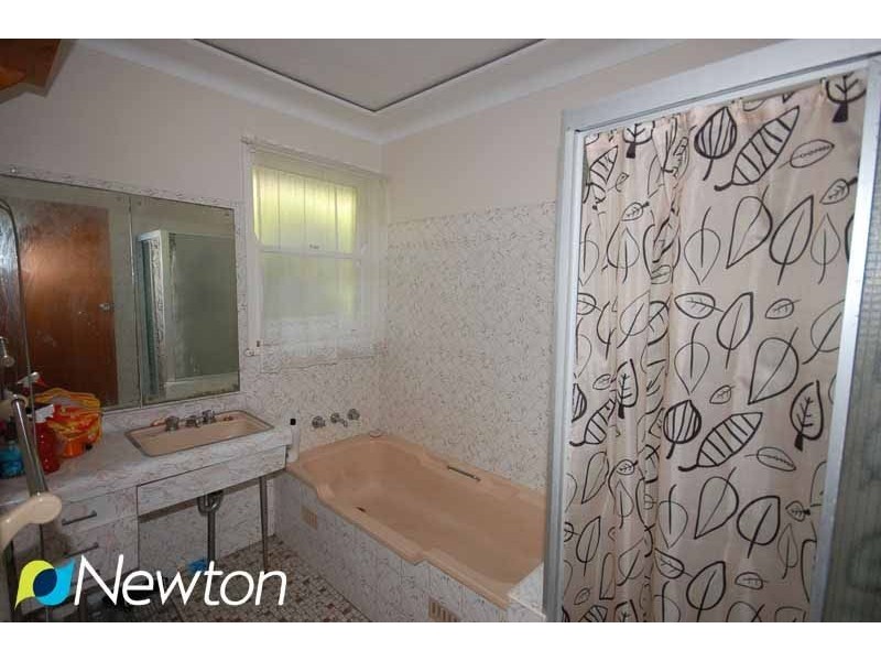 3 Forbes Crescent, Engadine NSW 2233