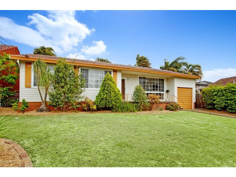 1 Mypolonga Ave, Gymea Bay NSW 2227