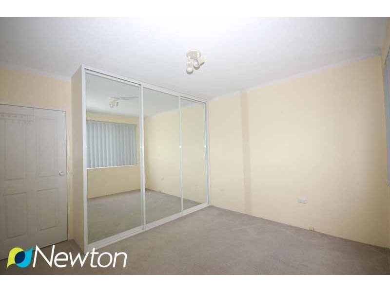 8/43 Talara Road, Gymea NSW 2227