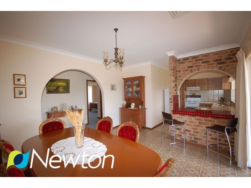 4B Valleyview Crescent, Engadine NSW 2233