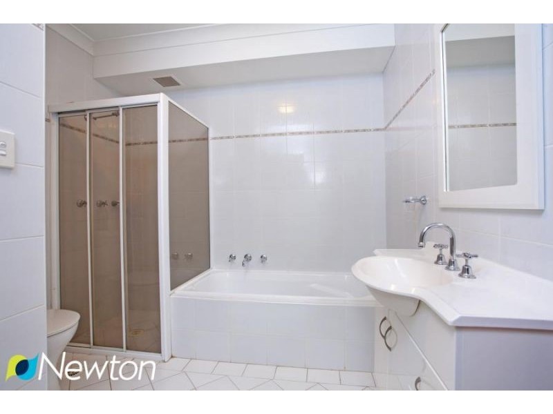 18/26-32 High Street, Caringbah NSW 2229