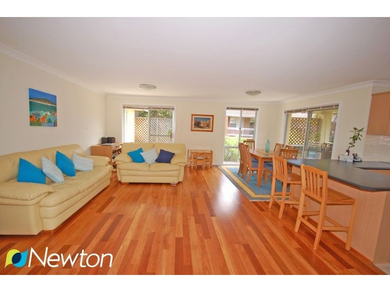 2/105 Yathong Road, Caringbah NSW 2229