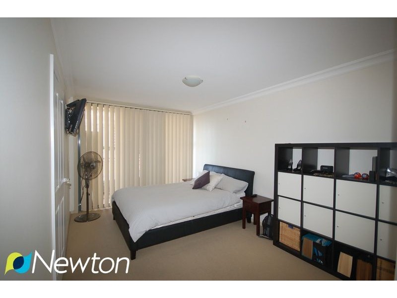 32/52 President Ave, Caringbah NSW 2229