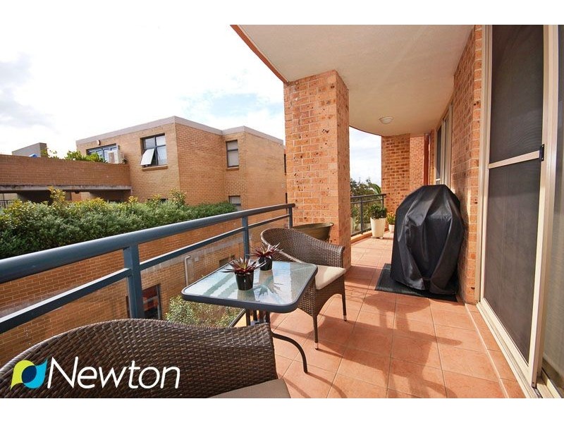 25/17-21 Mansfield Ave, Caringbah NSW 2229