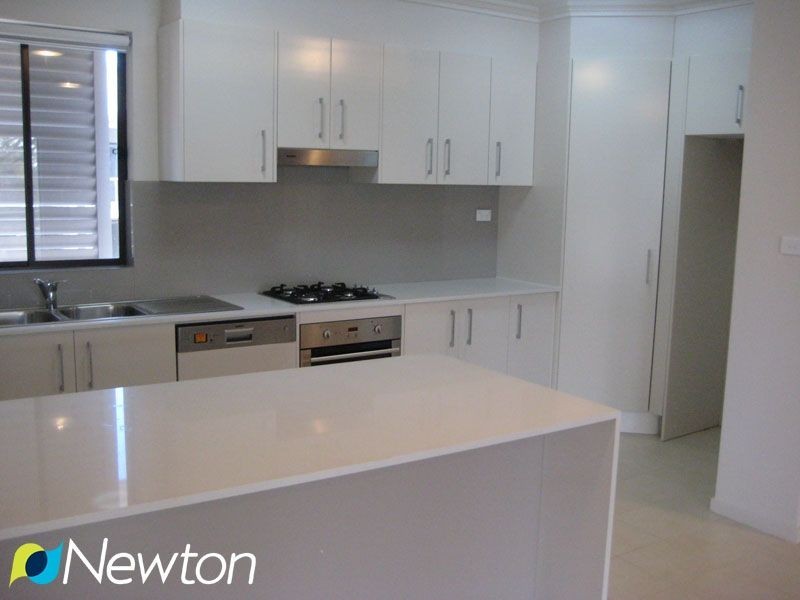 29/6-8 Banksia Rd, Caringbah NSW 2229