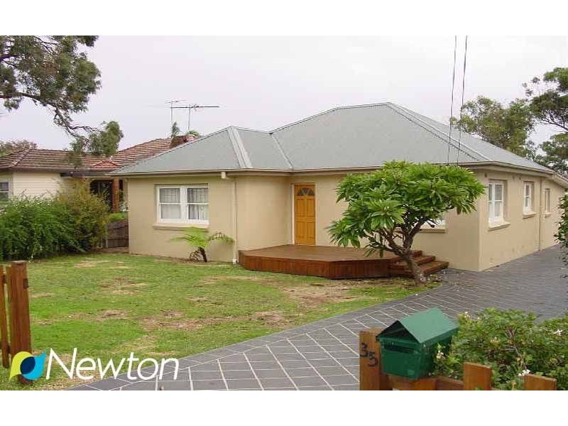 35 Vista Street, Caringbah NSW 2229