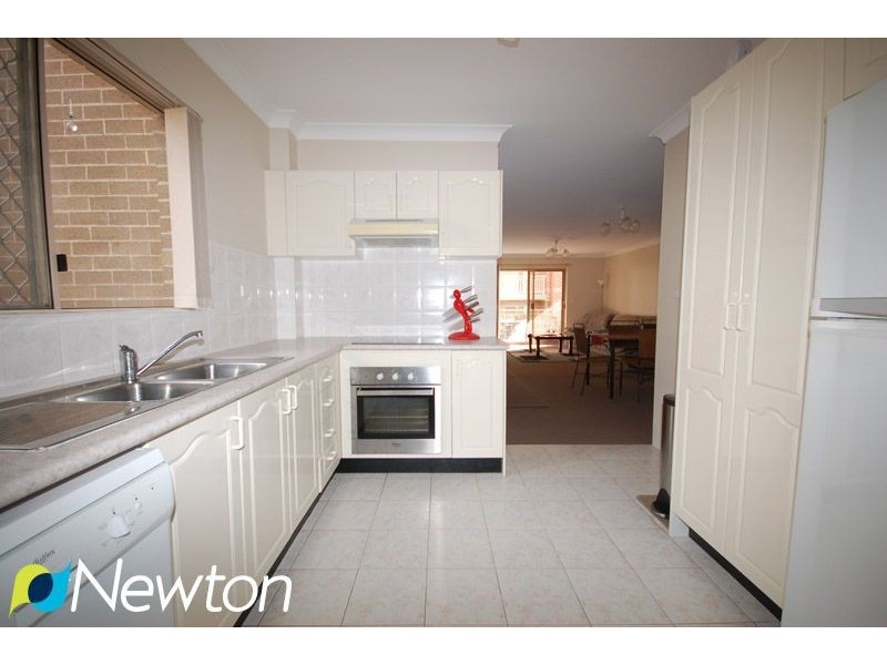 2/41-43 Vermont Street, Sutherland NSW 2232