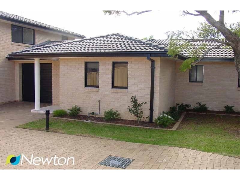 2/58 Willarong Road, Caringbah NSW 2229