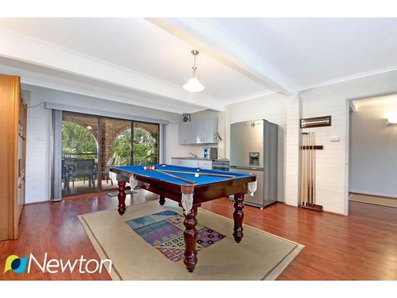 36 Essington Crescent, Sylvania NSW 2224