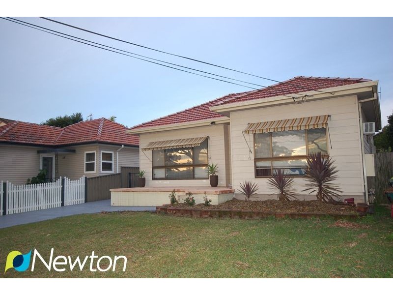 30 Auburn Street, Sutherland NSW 2232