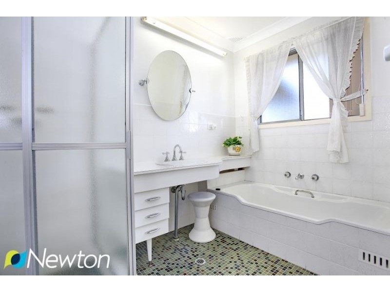 142 Port Hacking Road, Sylvania NSW 2224