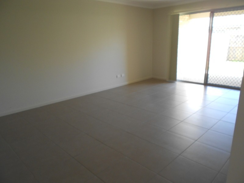 2/11 Sabin Street, Caboolture QLD 4510