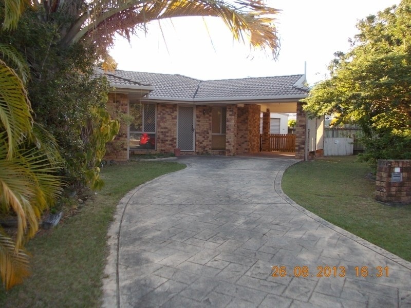 11 Intrepid Court, Beachmere QLD 4510
