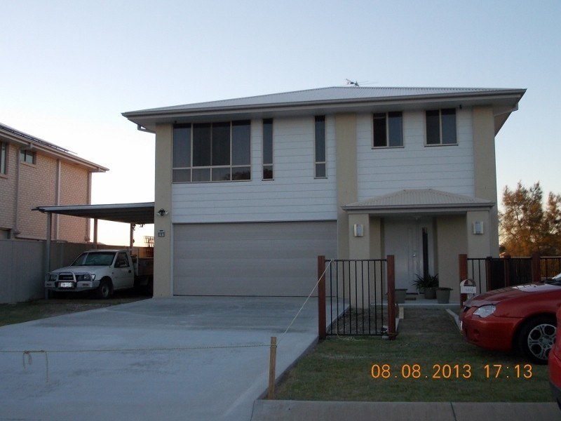 8 Coffey Court, Beachmere QLD 4510