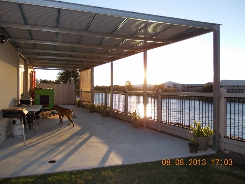 8 Coffey Court, Beachmere QLD 4510