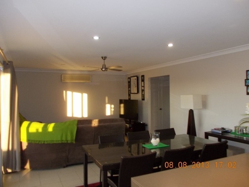 8 Coffey Court, Beachmere QLD 4510