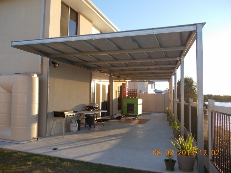 8 Coffey Court, Beachmere QLD 4510