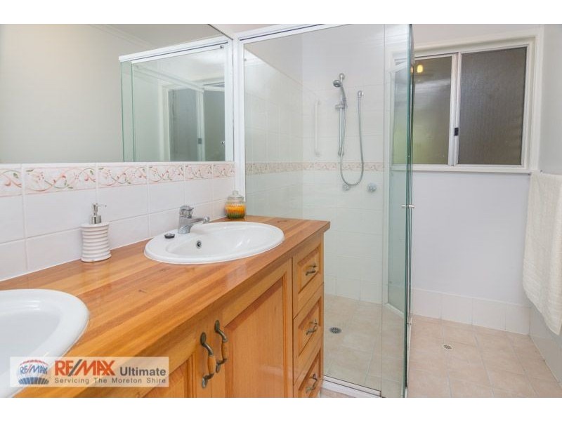 30 Moreton Terrace, Beachmere QLD 4510