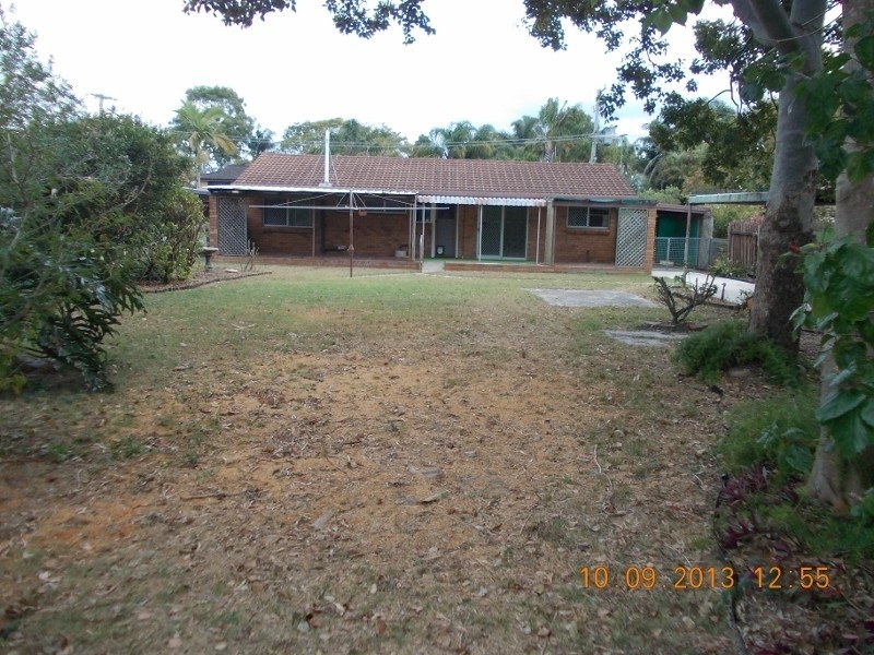 7 Sandpiper Street, Beachmere QLD 4510