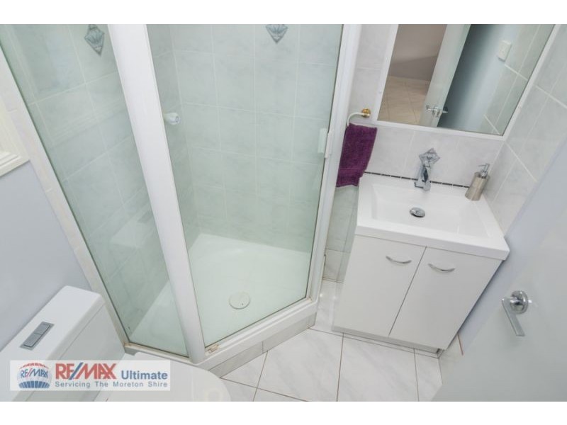 10 Riversleigh Road, Beachmere QLD 4510