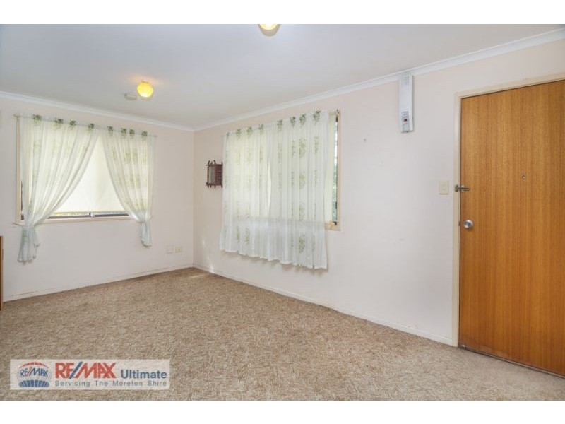 18 Trevor Street, Beachmere QLD 4510