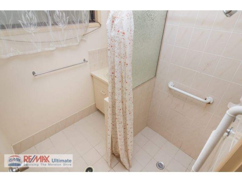 18 Trevor Street, Beachmere QLD 4510