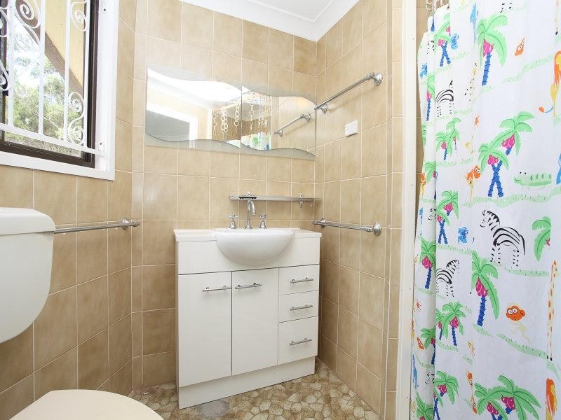 381 Bishop Road, Beachmere QLD 4510