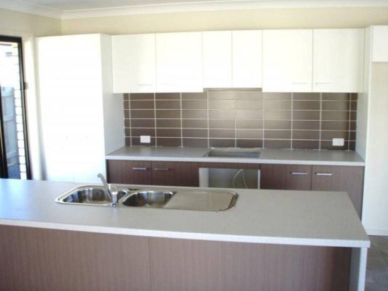 17 Sapelli Street, Morayfield QLD 4506