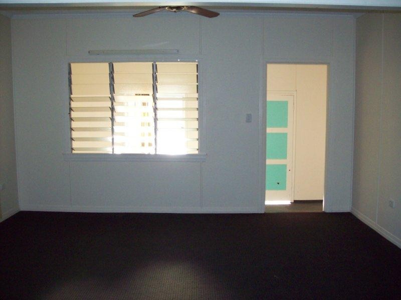 27 Moreton Terrace, Beachmere QLD 4510