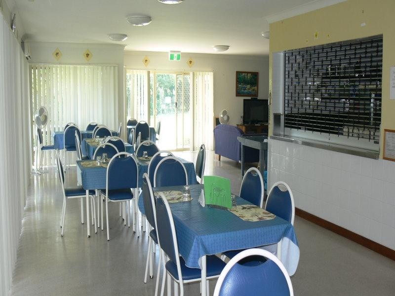 Unit 28/56 Biggs Ave, Beachmere QLD 4510