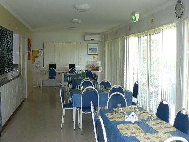 Unit 28/56 Biggs Ave, Beachmere QLD 4510