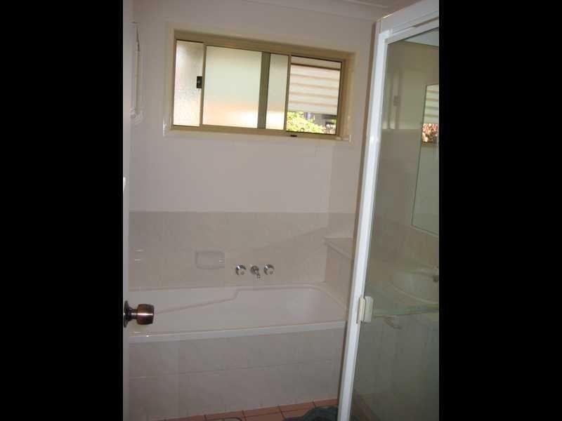 12 James Road, Beachmere QLD 4510
