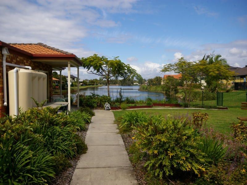 21/56 Biggs Ave, Beachmere QLD 4510
