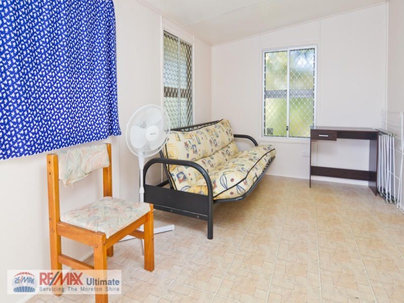 15 Amies Street, Beachmere QLD 4510