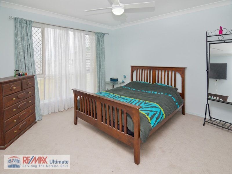 5A Biggs Avenue, Beachmere QLD 4510